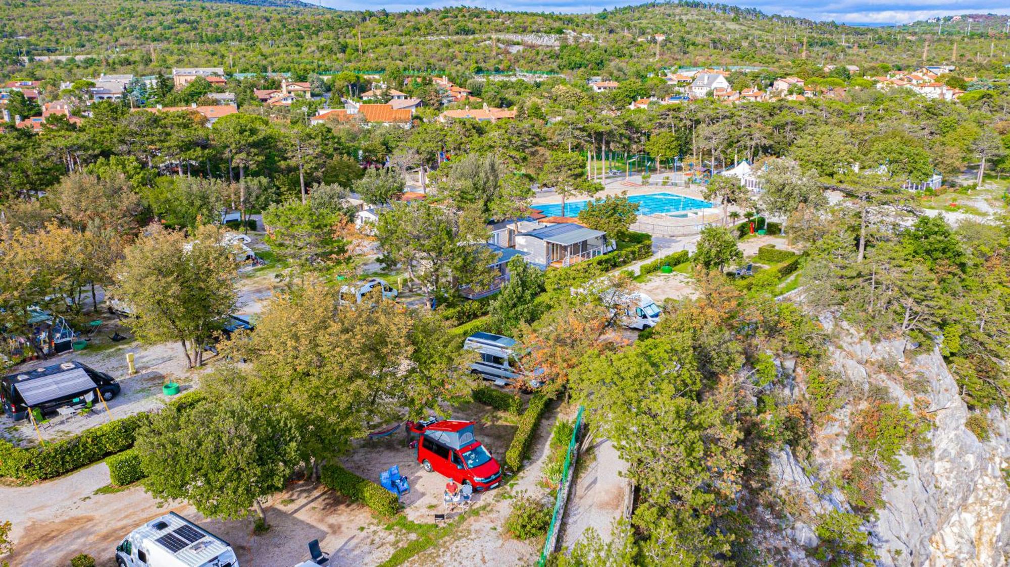Camping Village Mare Pineta Sistiana Bagian luar foto
